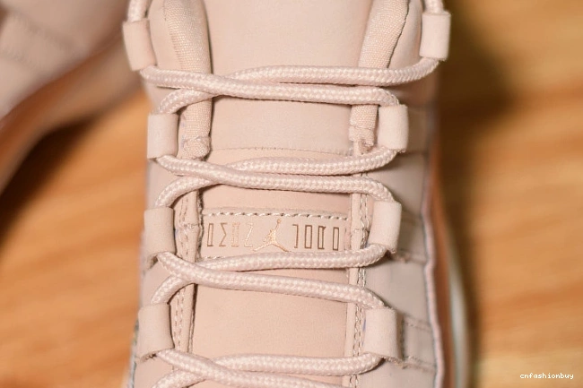 Rose AH7860-105 Air Jordan Low GS 11 Gold 0822